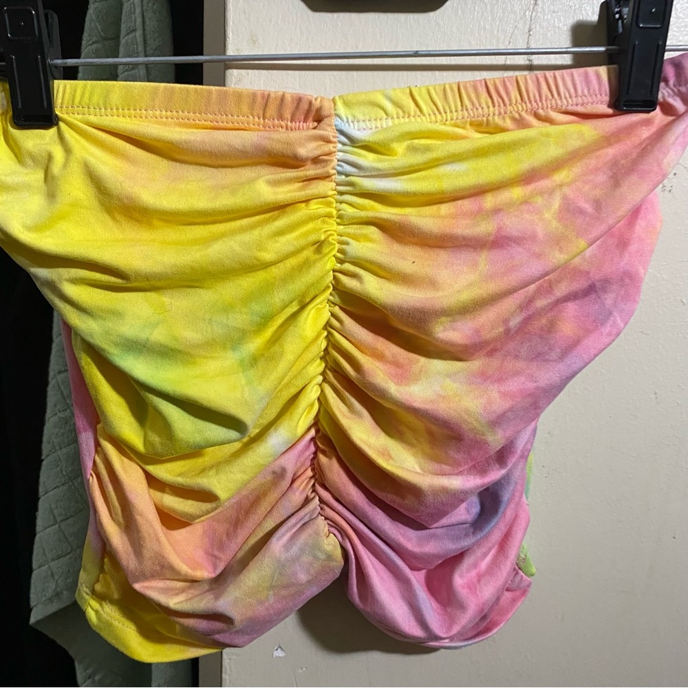 Heart Hips Pastel Tie-Dye tube top size small